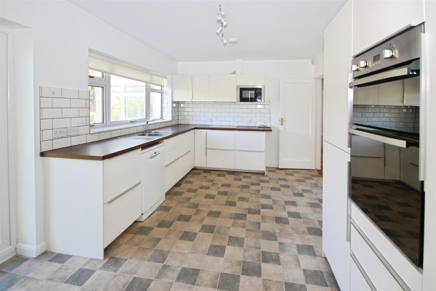 Images for St. Helier Close, Wokingham, Berkshire, RG10 EAID:wentworthapi BID:3