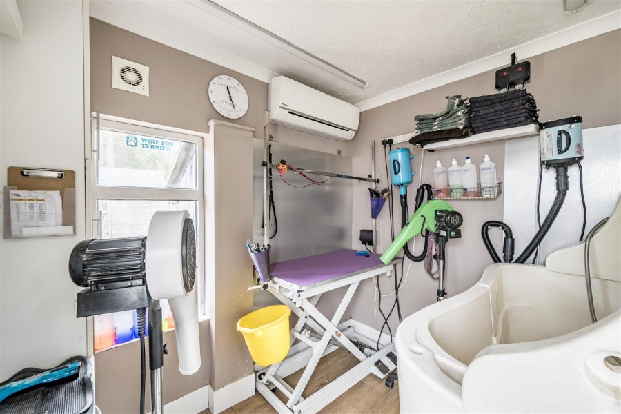 Images for Western Avenue, Woodley, Reading, Berkshire, RG5 EAID:wentworthapi BID:3