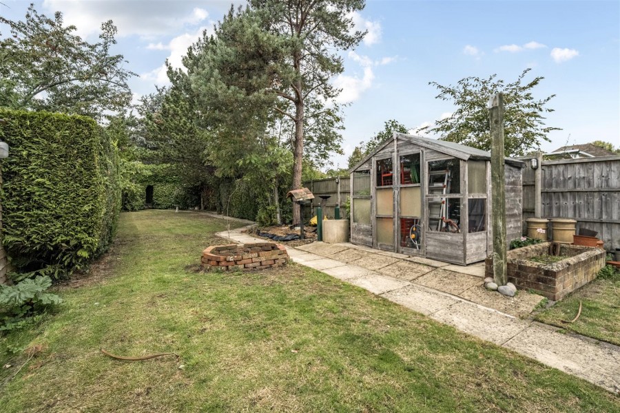 Images for Western Avenue, Woodley, Reading, Berkshire, RG5 EAID:wentworthapi BID:3