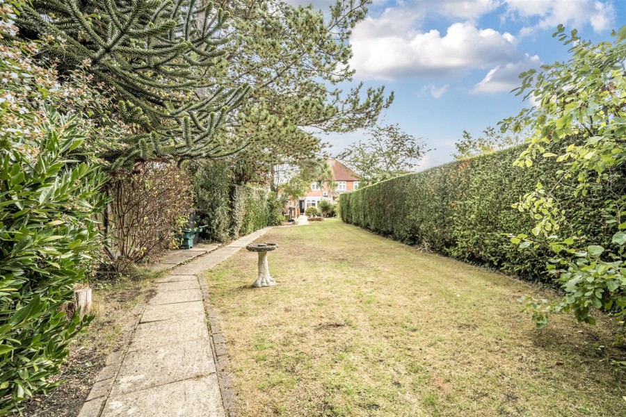 Images for Western Avenue, Woodley, Reading, Berkshire, RG5 EAID:wentworthapi BID:3