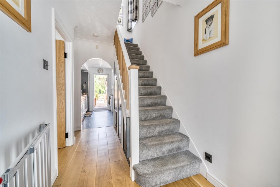 Images for Western Avenue, Woodley, Reading, Berkshire, RG5 EAID:wentworthapi BID:3