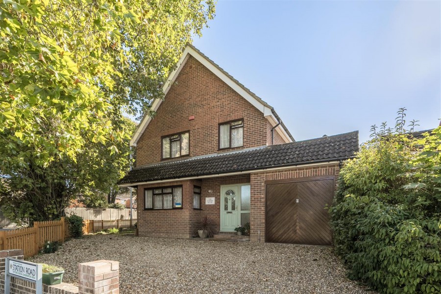 Images for Station Road, Twyford, Reading, Berkshire, RG10 EAID:wentworthapi BID:3