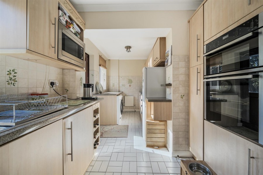 Images for Station Road, Twyford, Reading, Berkshire, RG10 EAID:wentworthapi BID:3