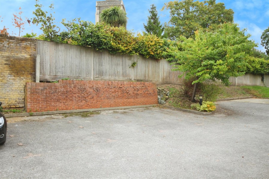 Images for Polehampton Close, Twyford, Reading EAID:wentworthapi BID:3