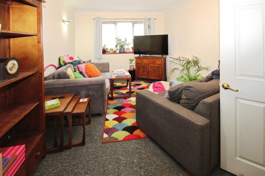 Images for Polehampton Close, Twyford, Reading EAID:wentworthapi BID:3