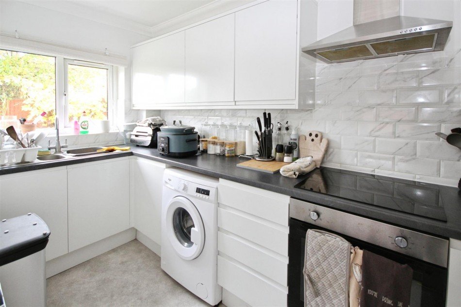 Images for Longfield Road, Twyford, Reading, Berkshire, RG10 EAID:wentworthapi BID:3