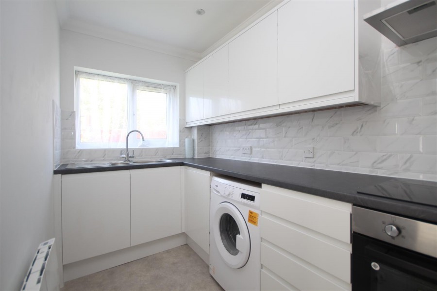 Images for Longfield Road, Twyford, Reading, Berkshire, RG10 EAID:wentworthapi BID:3