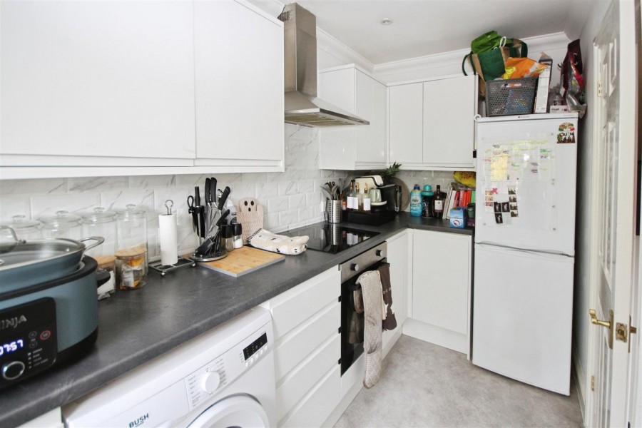 Images for Longfield Road, Twyford, Reading, Berkshire, RG10 EAID:wentworthapi BID:3