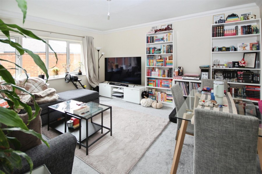 Images for Longfield Road, Twyford, Reading, Berkshire, RG10 EAID:wentworthapi BID:3