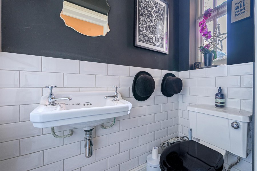 Images for Braybrooke Road, Wargrave, Reading, Berkshire, RG10 EAID:wentworthapi BID:3