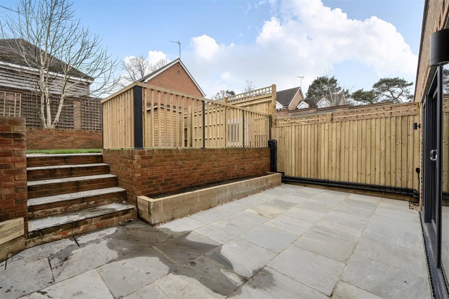 Images for Old Bath Road, Charvil, Reading, Berkshire, RG10 EAID:wentworthapi BID:3