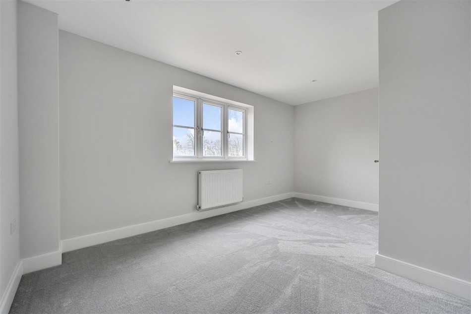 Images for Old Bath Road, Charvil, Reading, Berkshire, RG10 EAID:wentworthapi BID:3