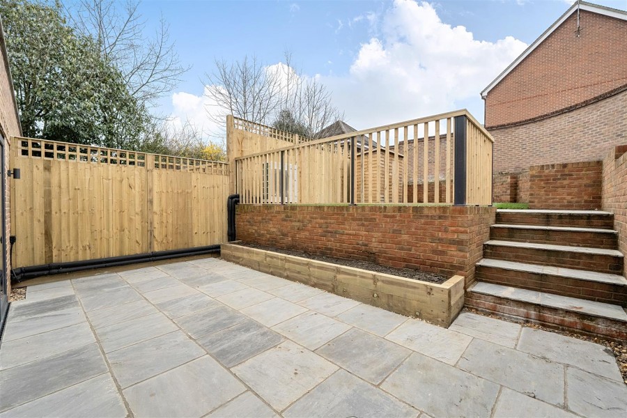 Images for Old Bath Road, Charvil, Reading, Berkshire, RG10 EAID:wentworthapi BID:3