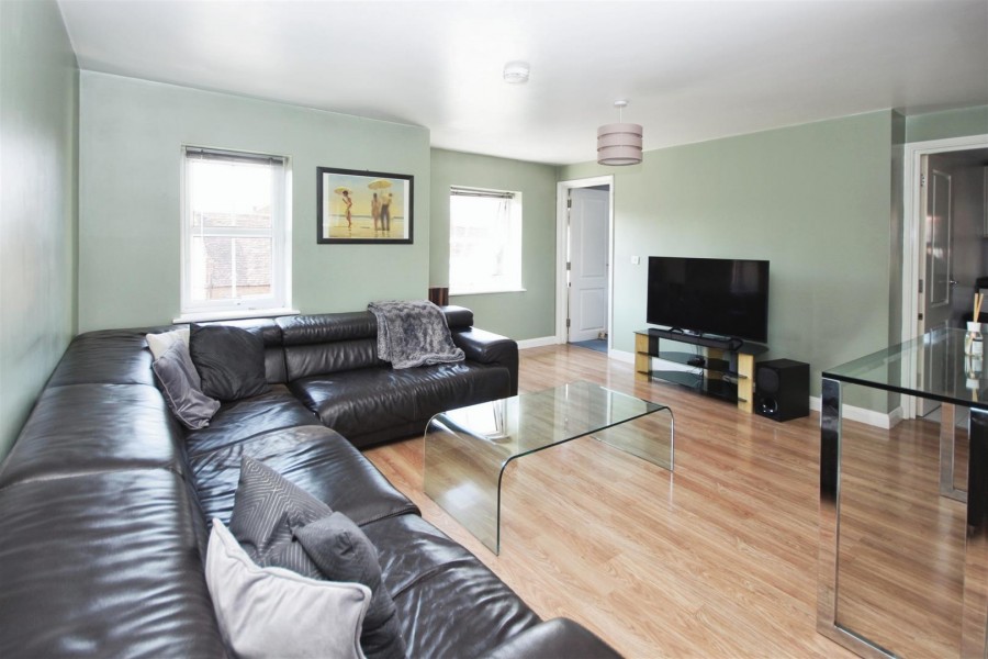 Images for The Grove, Twyford, Reading, Berkshire, RG10 EAID:wentworthapi BID:3