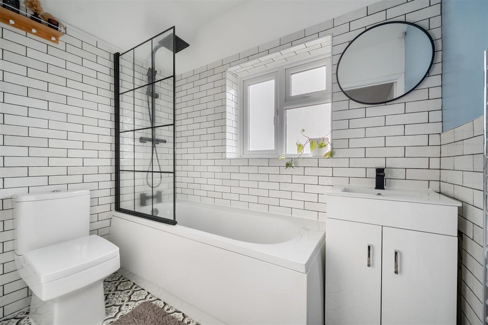 Images for Orchard Estate, Twyford, Berkshire, RG10 EAID:wentworthapi BID:3