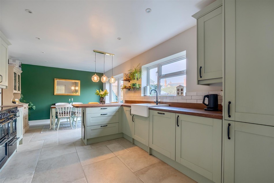 Images for Orchard Estate, Twyford, Berkshire, RG10 EAID:wentworthapi BID:3