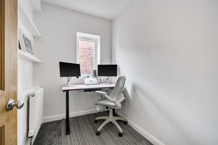 Images for Davis Way, Hurst, Berkshire, RG10 EAID:wentworthapi BID:3