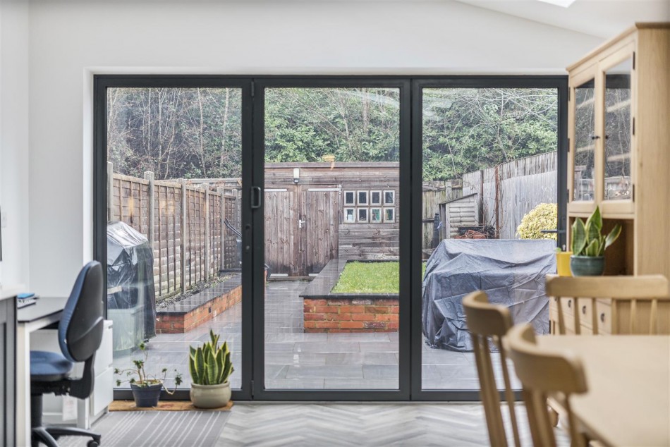 Images for Davis Way, Hurst, Berkshire, RG10 EAID:wentworthapi BID:3