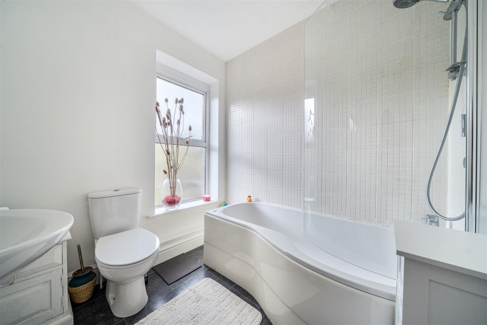 Images for Devizes Road, Box, Corsham EAID:wentworthapi BID:5