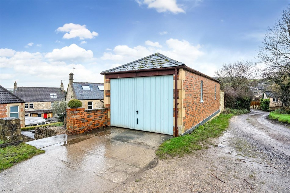 Images for Devizes Road, Box, Corsham EAID:wentworthapi BID:5