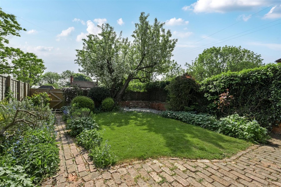 Images for Burchetts Green Road, Burchetts Green, Maidenhead, SL6 EAID:wentworthapi BID:3