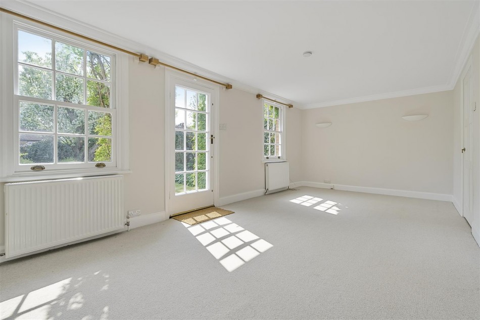 Images for Burchetts Green Road, Burchetts Green, Maidenhead, SL6 EAID:wentworthapi BID:3