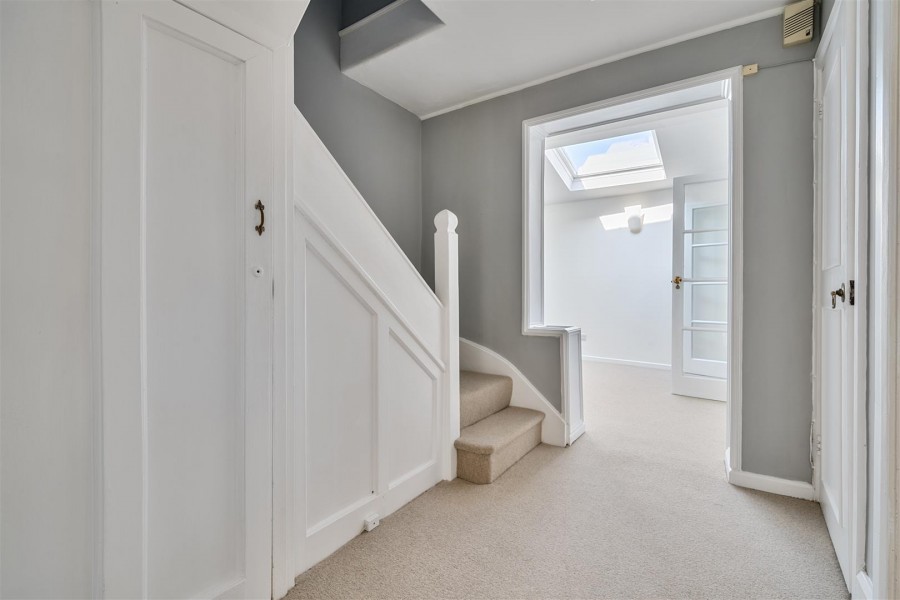 Images for Burchetts Green Road, Burchetts Green, Maidenhead, SL6 EAID:wentworthapi BID:3