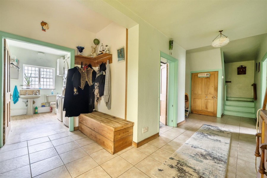 Images for Thames Street, Sonning, Reading, Berkshire, RG4 EAID:wentworthapi BID:3