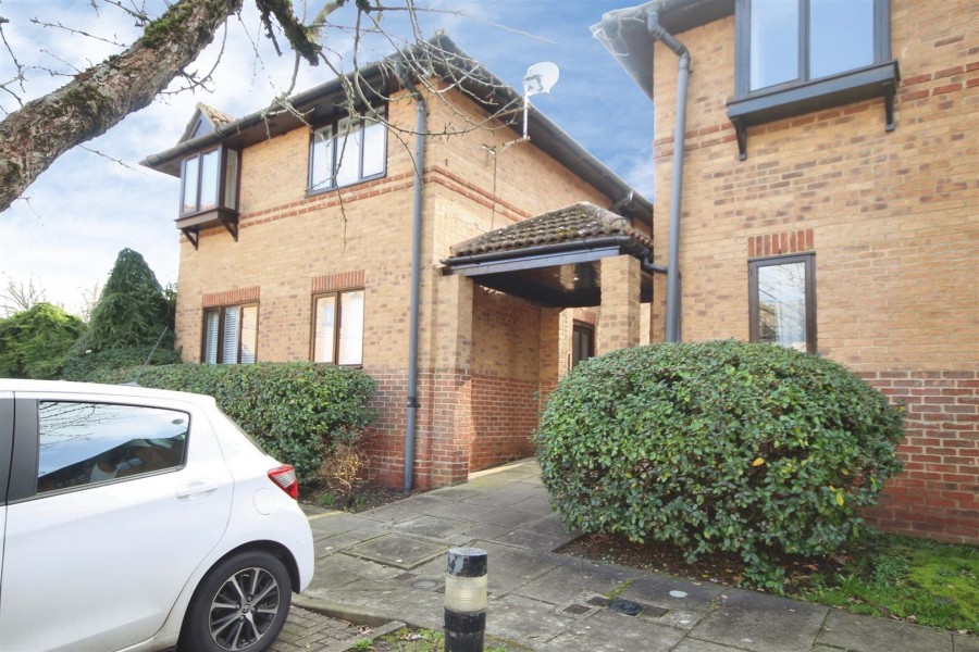 Images for Polehampton Close, Twyford, Reading, Berkshire, RG10 EAID:wentworthapi BID:3