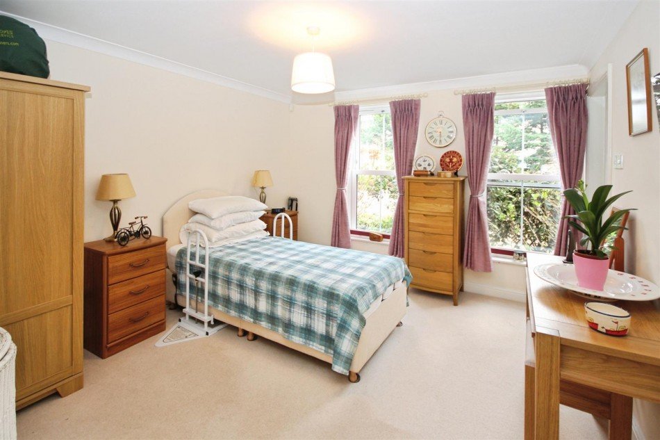 Images for West court, Sonning, Reading, Berkshire, RG4 EAID:wentworthapi BID:3