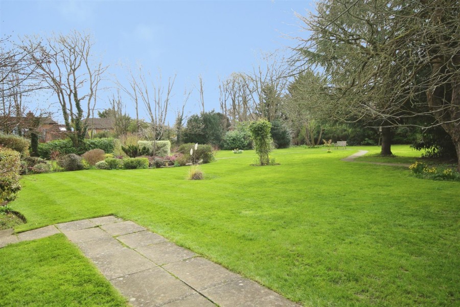 Images for West court, Sonning, Reading, RG4 EAID:wentworthapi BID:3