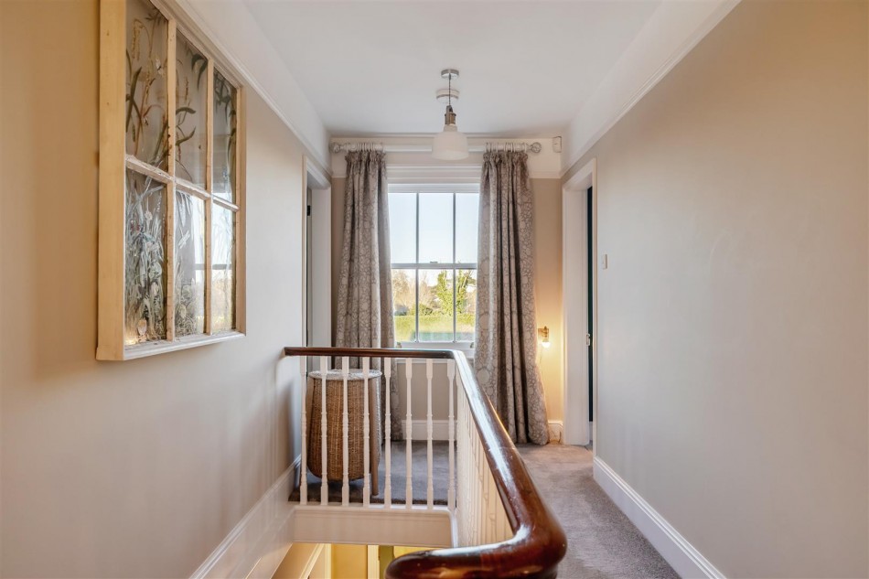 Images for Wargrave Road, Twyford, Reading, Berkshire, RG10 EAID:wentworthapi BID:3