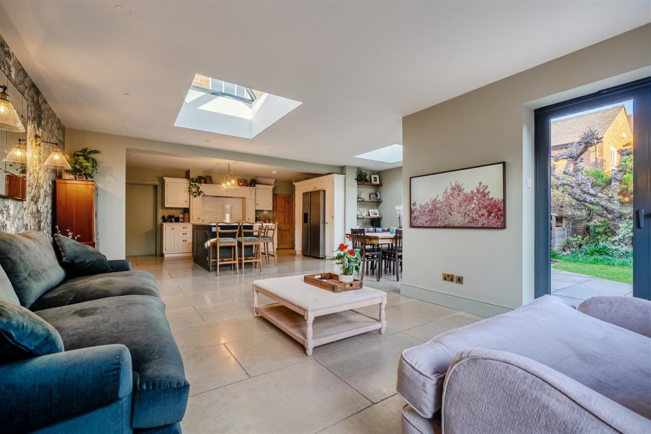 Images for Wargrave Road, Twyford, Reading, Berkshire, RG10 EAID:wentworthapi BID:3