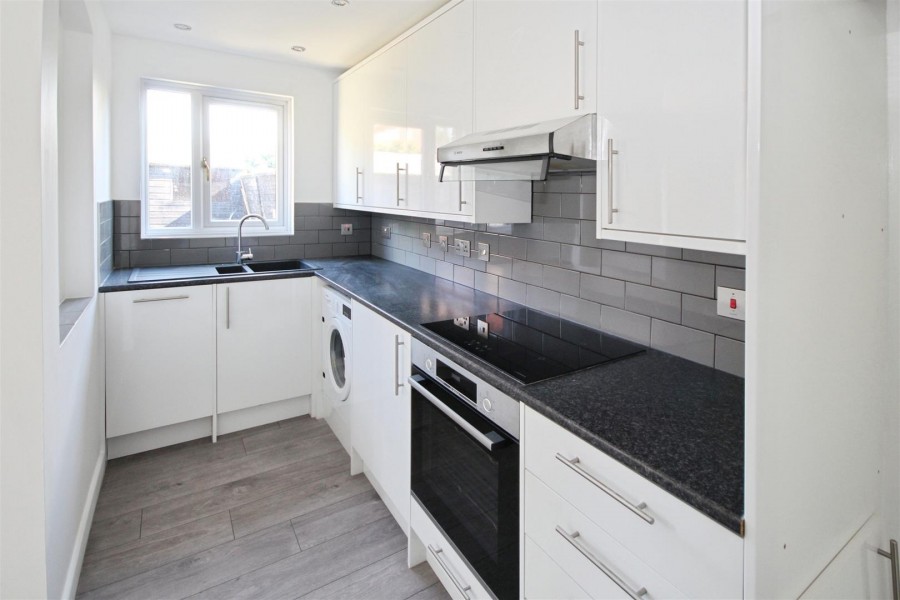 Images for Bolwell Close, Twyford, Reading, Berkshire, RG10 EAID:wentworthapi BID:3