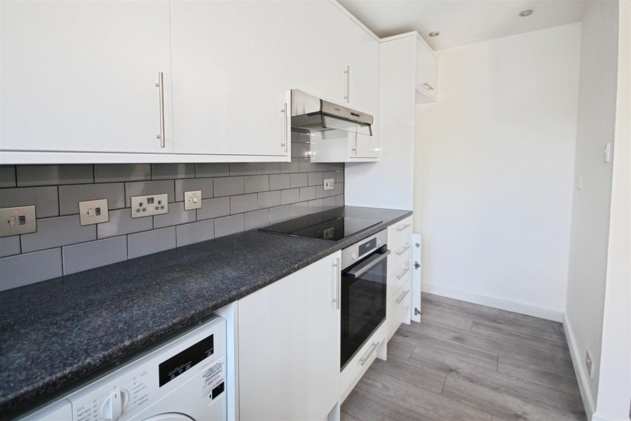 Images for Bolwell Close, Twyford, Reading, Berkshire, RG10 EAID:wentworthapi BID:3