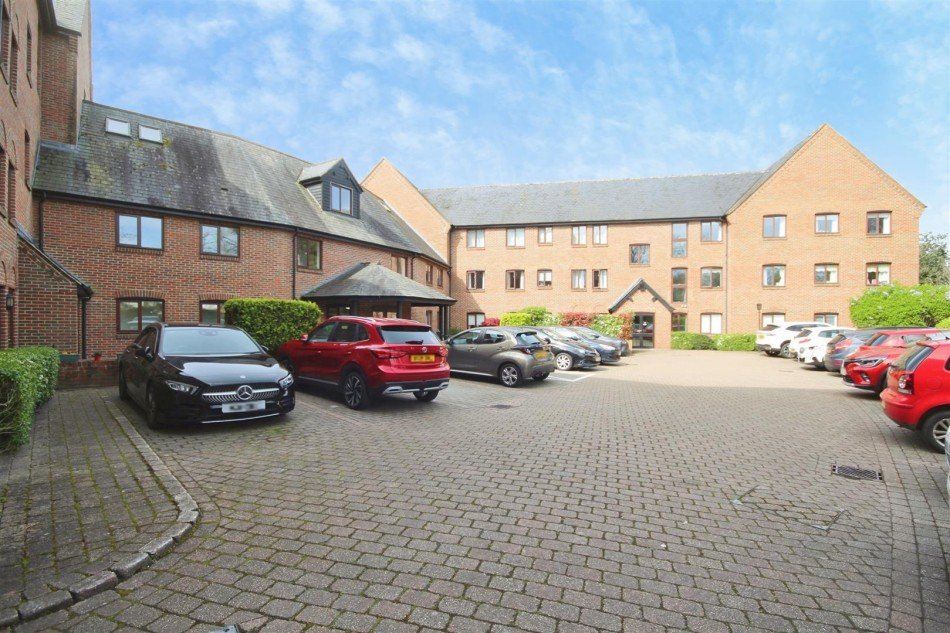 Images for Silk Lane, Twyford, EAID:wentworthapi BID:3