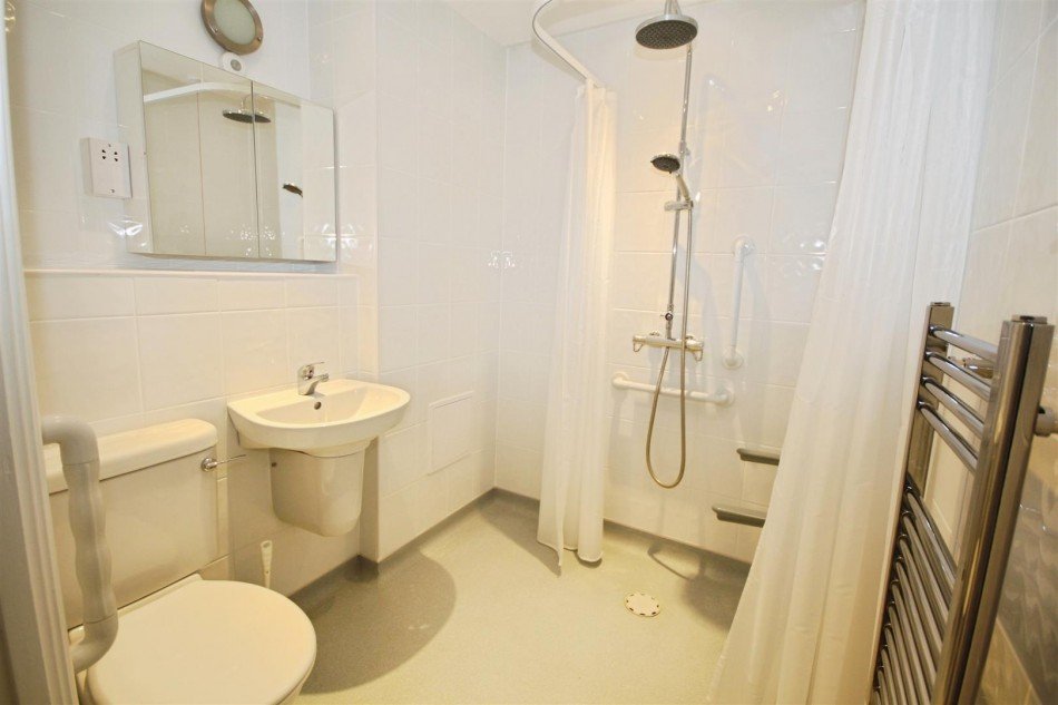 Images for Silk Lane, Twyford, EAID:wentworthapi BID:3