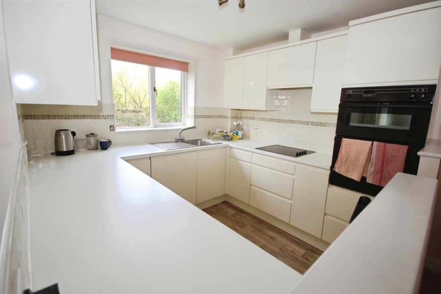 Images for Silk Lane, Twyford, EAID:wentworthapi BID:3