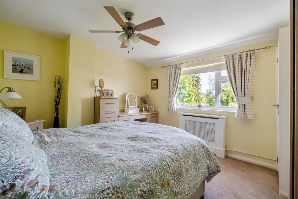 Images for Park Lane, Charvil, Reading, Berkshire, RG10 EAID:wentworthapi BID:3