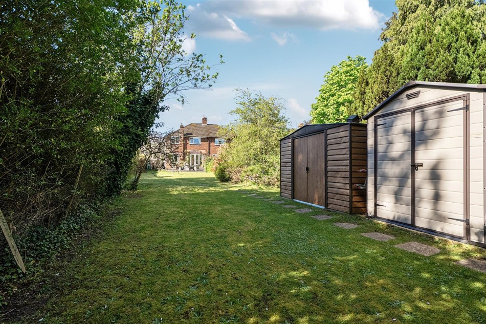 Images for Park Lane, Charvil, Reading, Berkshire, RG10 EAID:wentworthapi BID:3