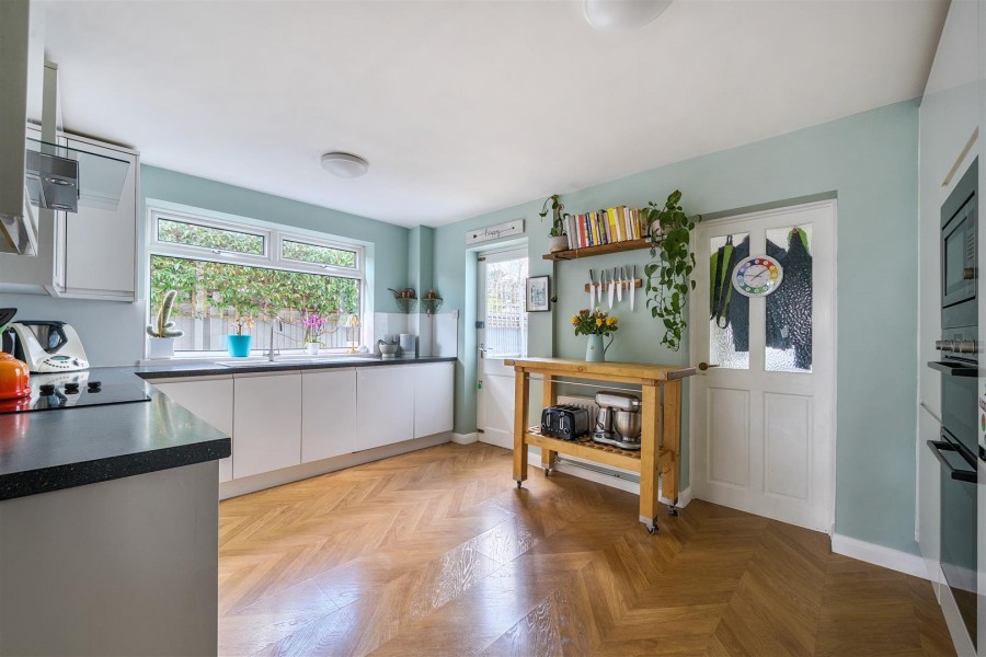 Images for Broadmoor Road, Waltham St Lawrence, RG10 EAID:wentworthapi BID:3