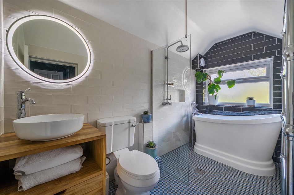 Images for Broadmoor Road, Waltham St Lawrence, RG10 EAID:wentworthapi BID:3