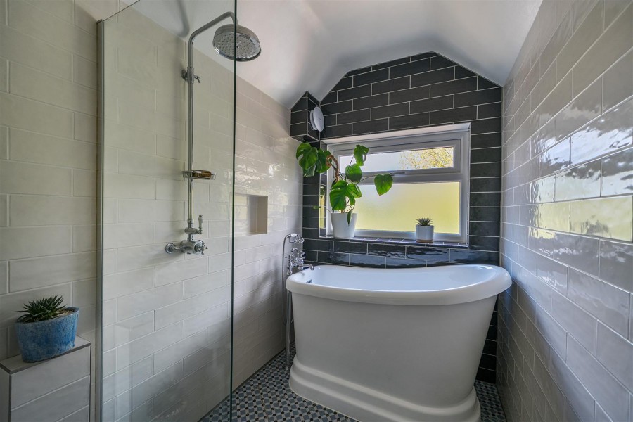 Images for Broadmoor Road, Waltham St Lawrence, RG10 EAID:wentworthapi BID:3