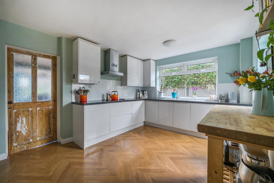 Images for Broadmoor Road, Waltham St Lawrence, RG10 EAID:wentworthapi BID:3