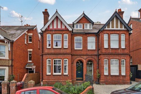 St. Annes Road, Caversham, Reading, RG4