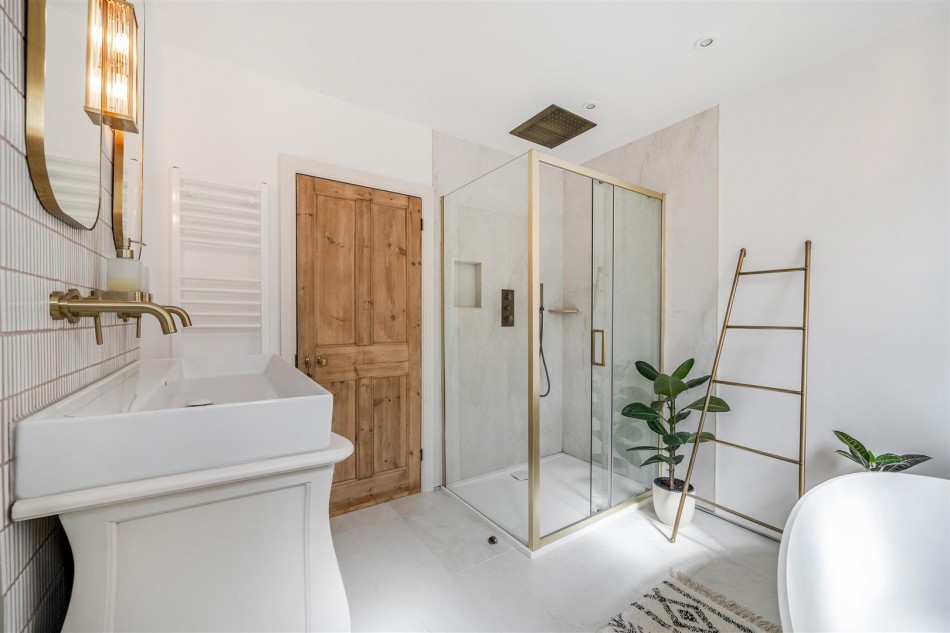 Images for St. Annes Road, Caversham, Reading, RG4 EAID:wentworthapi BID:3