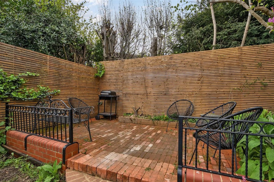 Images for St. Annes Road, Caversham, Reading, RG4 EAID:wentworthapi BID:3