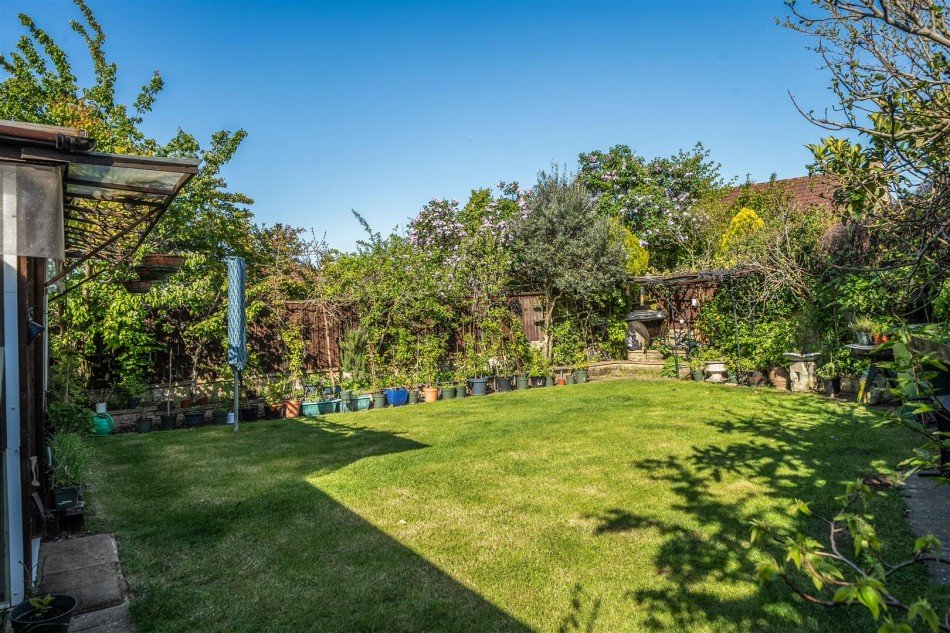 Images for The Chestertons, Bathampton, Bath EAID:wentworthapi BID:5