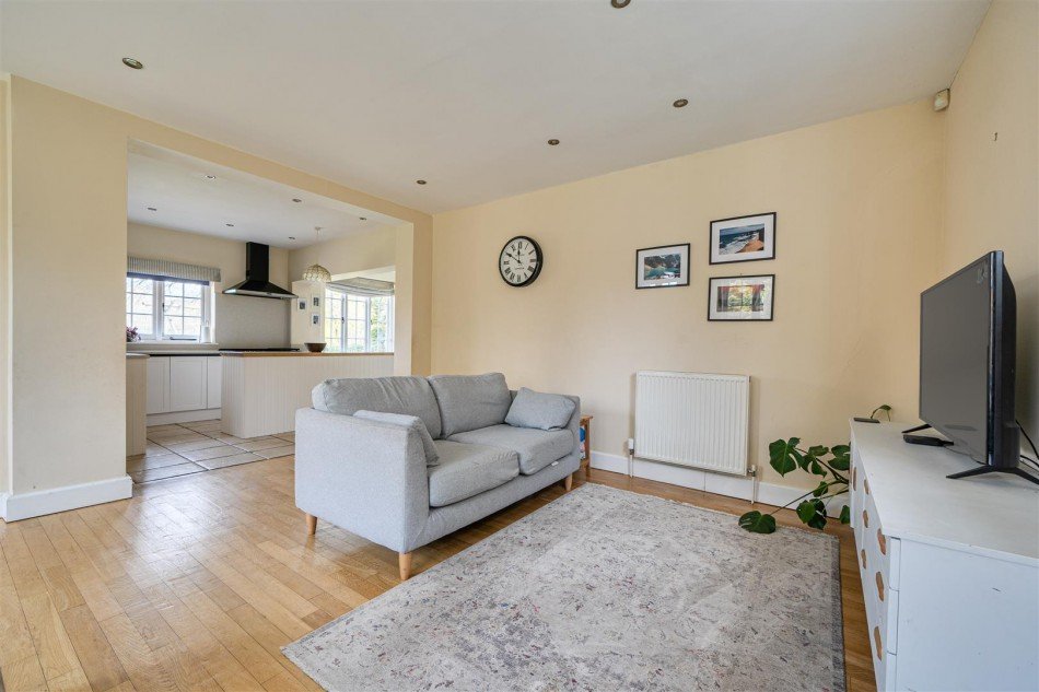 Images for Orchard Road, Hurst, Reading, Berkshire, RG10 EAID:wentworthapi BID:3