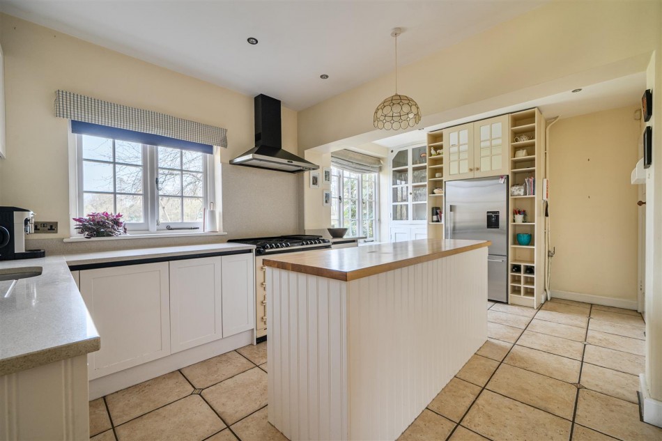 Images for Orchard Road, Hurst, Reading, Berkshire, RG10 EAID:wentworthapi BID:3